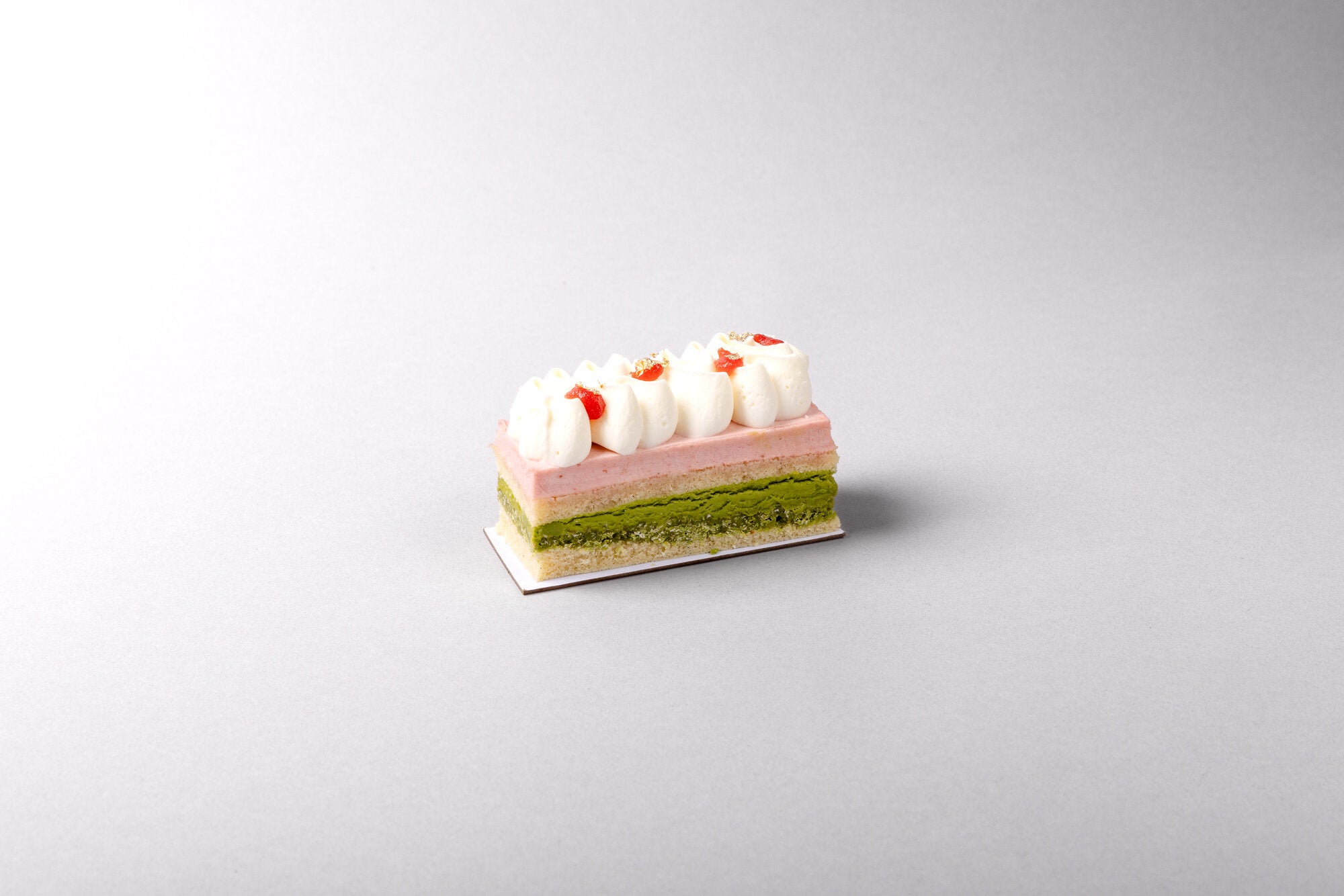Matcha Berry Cake Slice | NEO Coffee Bar